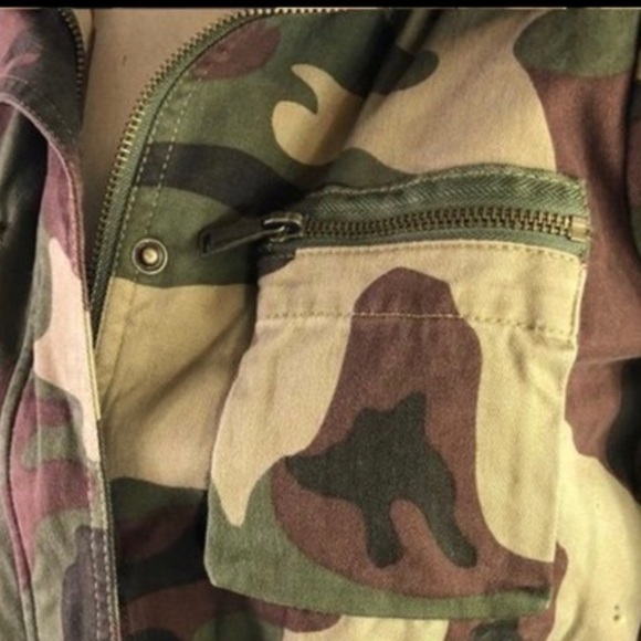 BCBG GENERATION Cargo Camouflage Jacket Faux Sherpa Lining Size XS. - Picture 6 of 11